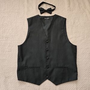 Umo Lorenzo Men's Classic Black Vest and Bow Tie Set Size S